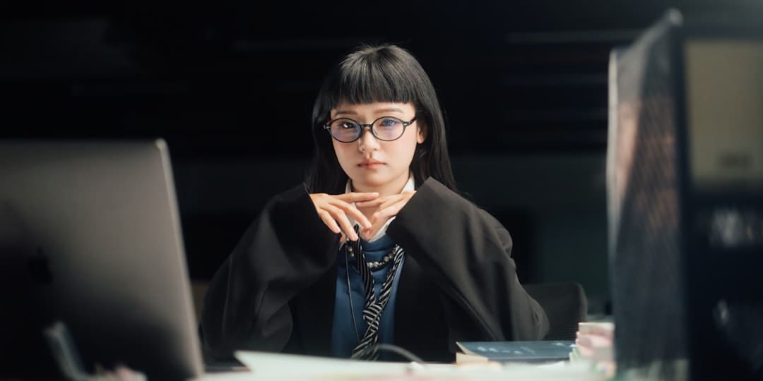 沪指涨近1% 重回3800点